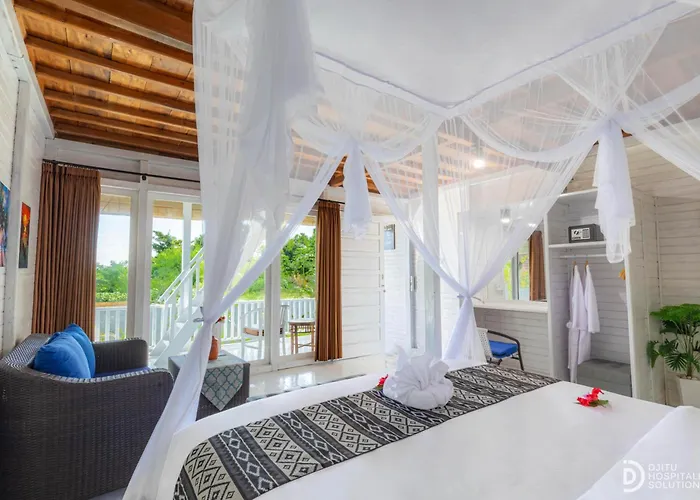 ヴィラ Nusa Sunshine Private Ceningan *